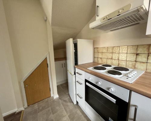 UB7 8AU, 1 Bedroom Bedrooms, ,1 BathroomBathrooms,House,For Rent,1013